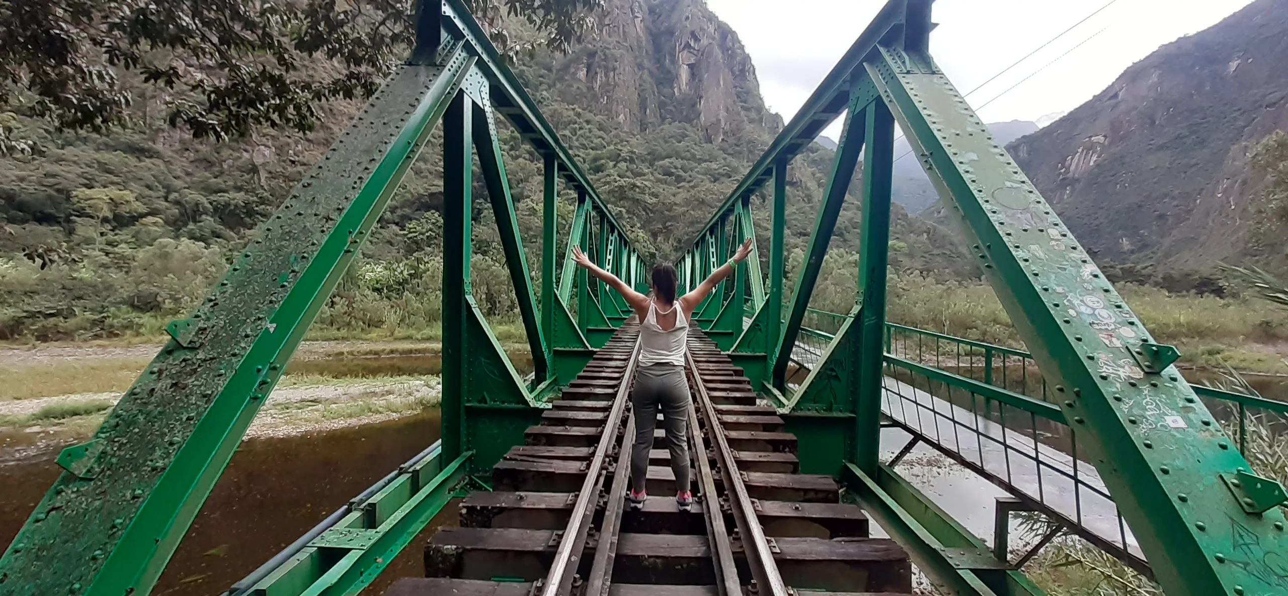 machu picchu tour by car